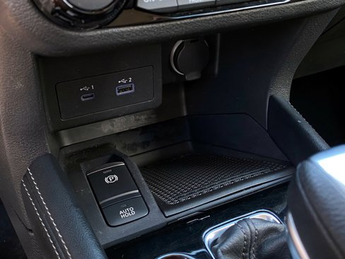 Used 2023 Nissan Kicks SR image 17