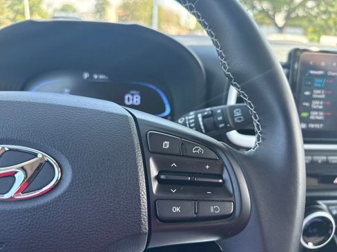 Certified 2024 Hyundai Venue Limited image 22