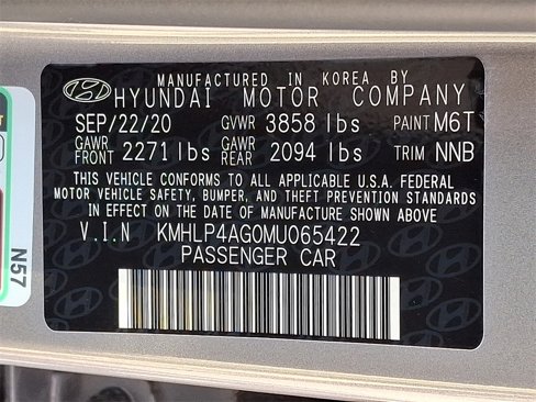 Used 2021 Hyundai Elantra Limited w/ Cargo Package image 28