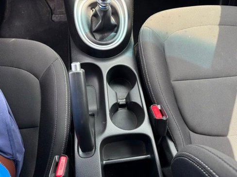 Used 2019 Kia Soul image 19