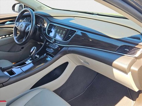 Used 2019 Buick LaCrosse Preferred image 20