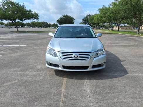 Used 2009 Toyota Avalon XLS image 9