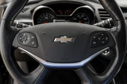 Used 2015 Chevrolet Impala LTZ image 16