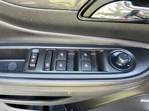 Used 2017 Buick Encore Premium w/ Experience Buick Package image 19