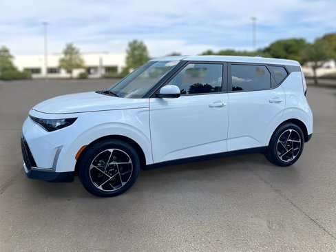 Certified 2023 Kia Soul EX image 32