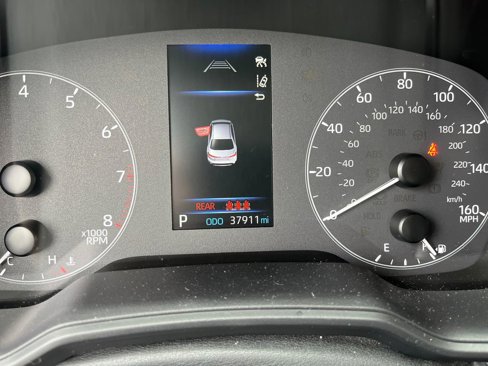 Certified 2024 Toyota Corolla LE image 2