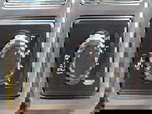 Certified 2018 Ford F150 XLT image 24