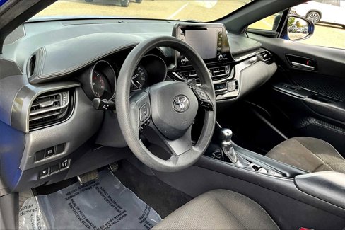 Used 2019 Toyota C-HR LE image 17