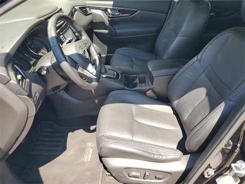 Used 2017 Nissan Rogue Sport SL image 22