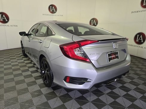 Used 2019 Honda Civic Sport image 6
