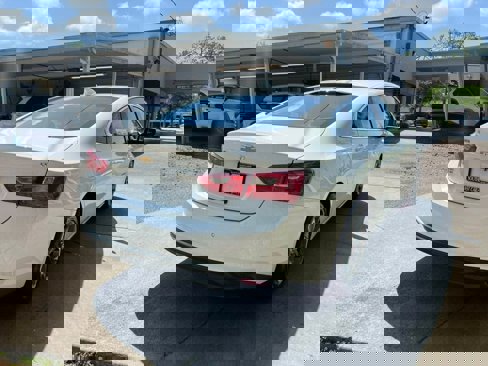 Used 2024 Chevrolet Malibu LT image 9