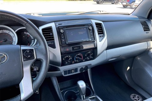 Used 2014 Toyota Tacoma PreRunner image 9