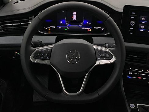 New 2025 Volkswagen Jetta SE image 14