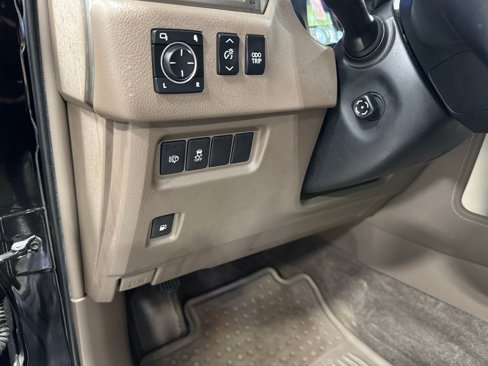 Used 2016 Lexus GX 460 image 13