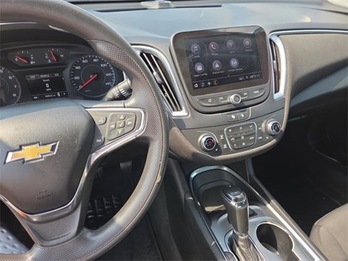Certified 2020 Chevrolet Malibu LT image 13