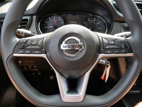 Certified 2022 Nissan Rogue Sport S image 25