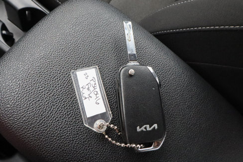 Used 2023 Kia Forte LXS image 28