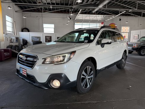 Used 2018 Subaru Outback 2.5i Limited image 12