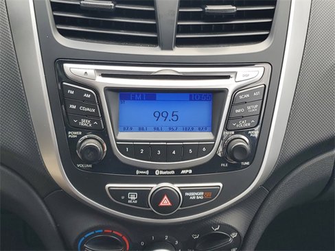 Used 2013 Hyundai Accent GS image 22