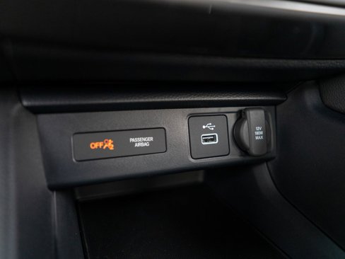 New 2025 Acura Integra image 24