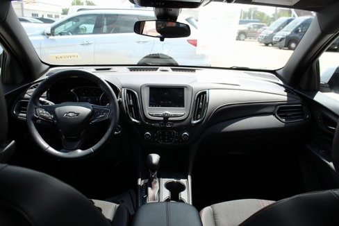 Used 2023 Chevrolet Equinox RS image 12