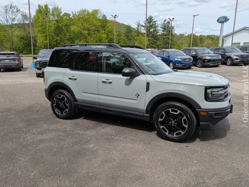 Used 2024 Ford Bronco Sport Outer Banks w/ Tech Package image 7