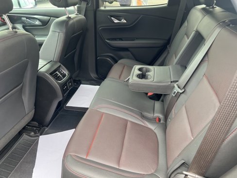 Used 2021 Chevrolet Blazer RS w/ Enhanced Convenience Package image 23
