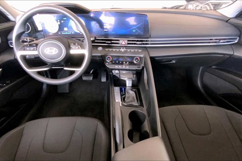 Used 2024 Hyundai Elantra SEL image 14