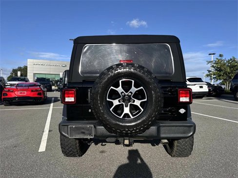 Used 2019 Jeep Wrangler Sport image 5