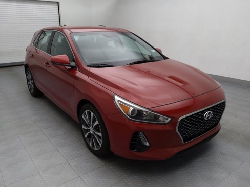 Used 2018 Hyundai Elantra GT image 13