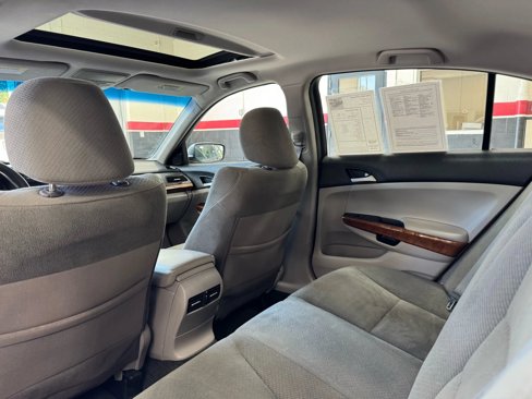 Used 2012 Honda Accord EX image 22