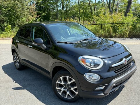 Used 2017 FIAT 500X Trekking w/ Cold Weather Package image 1
