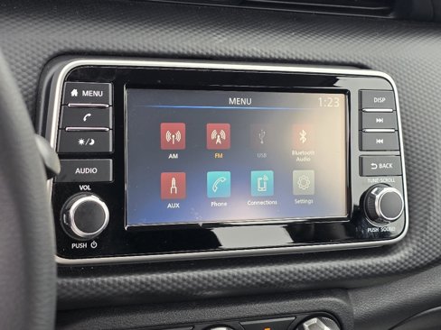 Used 2024 Nissan Kicks S image 20