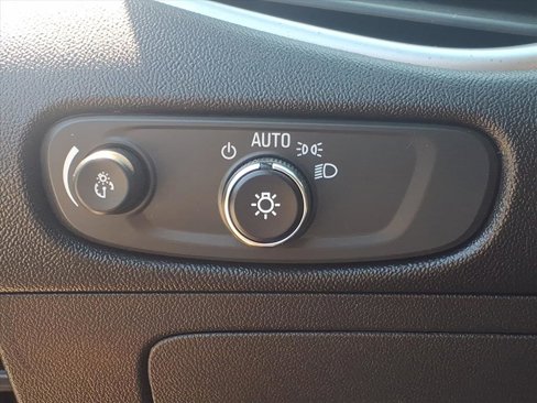 Used 2023 Chevrolet Malibu LT image 20