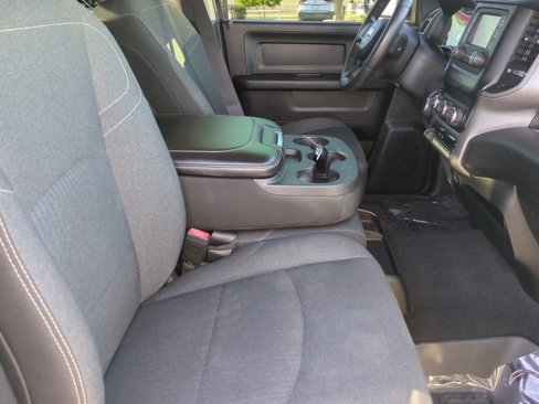 Used 2019 RAM 2500 Tradesman image 19