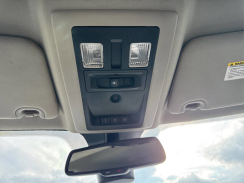 Used 2016 RAM 2500 SLT image 18