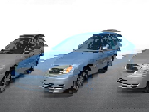 Used 2004 Ford Taurus SEL image 4