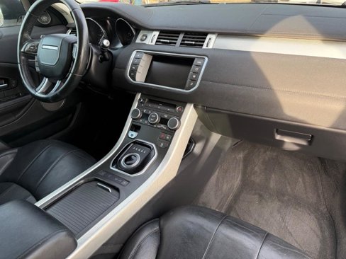 Used 2016 Land Rover Range Rover Evoque SE image 17