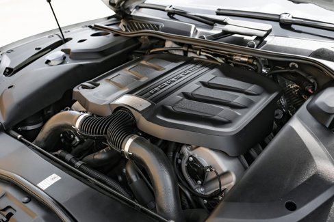 Used 2016 Porsche Cayenne S image 51