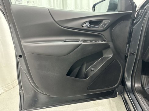 Used 2020 Chevrolet Equinox LT image 21