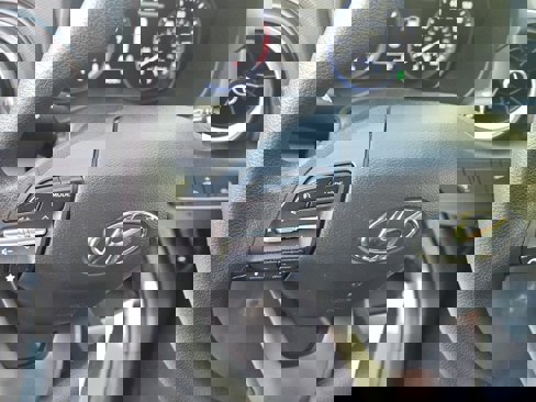 Used 2022 Hyundai Kona SE image 20
