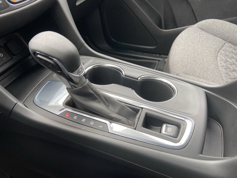 Used 2022 Chevrolet Equinox LT image 22