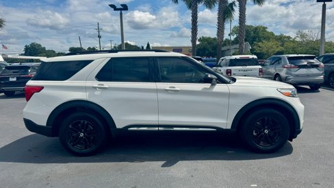 Certified 2022 Ford Explorer XLT w/ Equipment Group 202A image 2