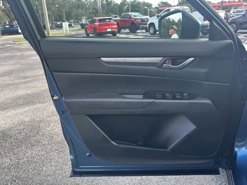 Used 2017 MAZDA CX-5 Touring image 9