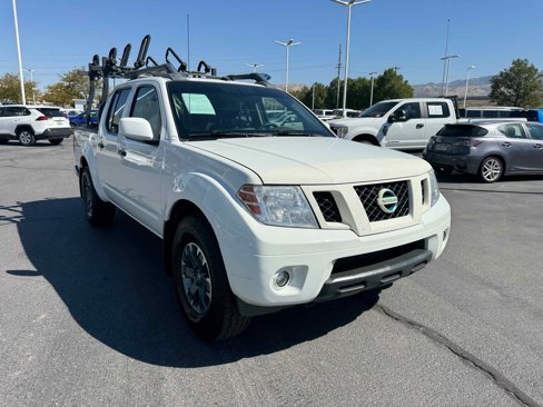 Used 2020 Nissan Frontier PRO-4X w/ Pro-4x Utility Package image 11