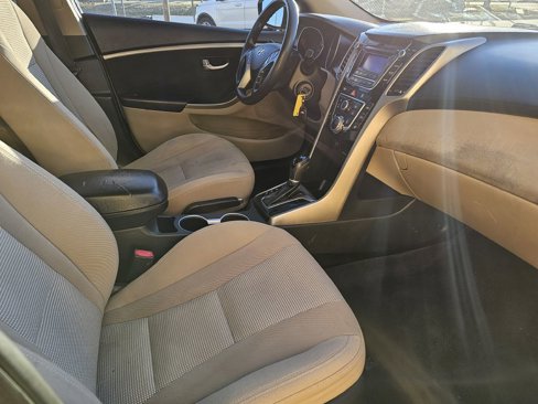 Used 2013 Hyundai Elantra GT image 11