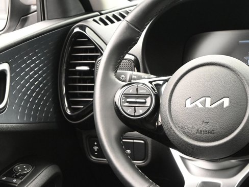 Used 2023 Kia Soul EX image 25