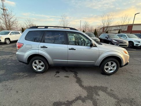 Used 2012 Subaru Forester 2.5X image 8
