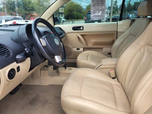 Used 2005 Volkswagen Beetle GLS image 16