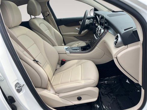 Used 2020 Mercedes-Benz GLC 300 4MATIC Coupe image 15